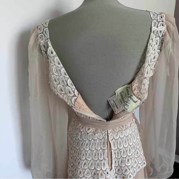 Vintage Dress - Picture 12 of 16